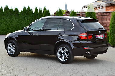 Внедорожник / Кроссовер BMW X5 2013 в Ровно