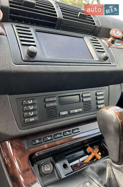 Внедорожник / Кроссовер BMW X5 2006 в 