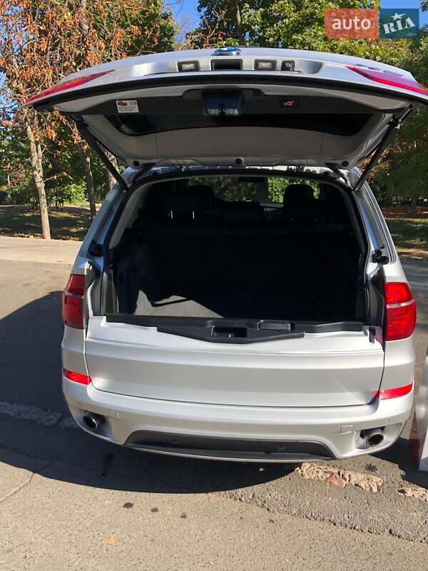 Позашляховик / Кросовер BMW X5 2013 в Одесі
