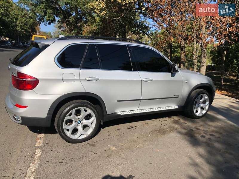 Позашляховик / Кросовер BMW X5 2013 в Одесі