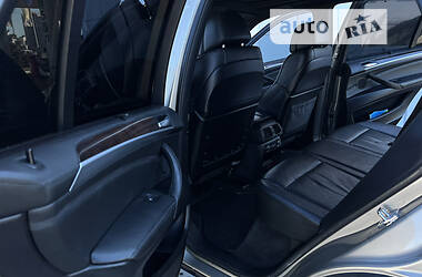 Позашляховик / Кросовер BMW X5 2009 в 