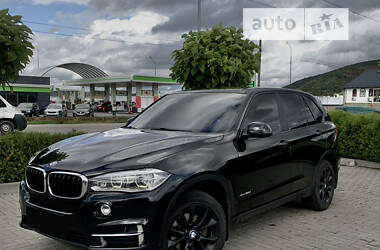 Позашляховик / Кросовер BMW X5 2014 в Мукачевому