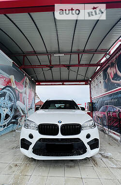 Позашляховик / Кросовер BMW X5 2017 в Виноградові