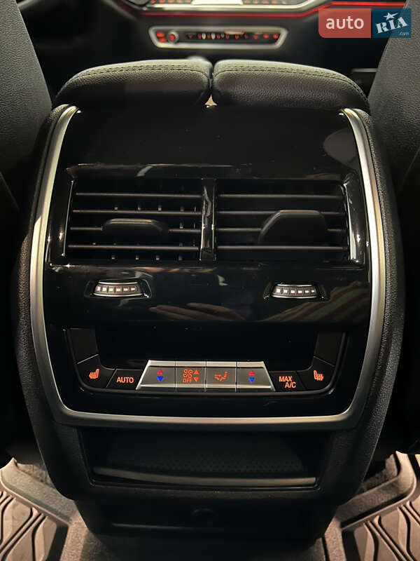 Позашляховик / Кросовер BMW X5 2020 в Дніпрі