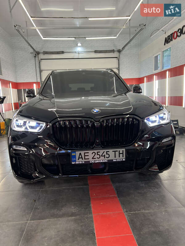 Позашляховик / Кросовер BMW X5 2020 в Дніпрі
