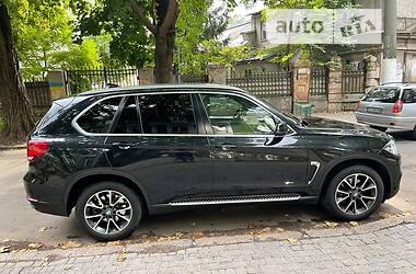 Внедорожник / Кроссовер BMW X5 2015 в Одессе