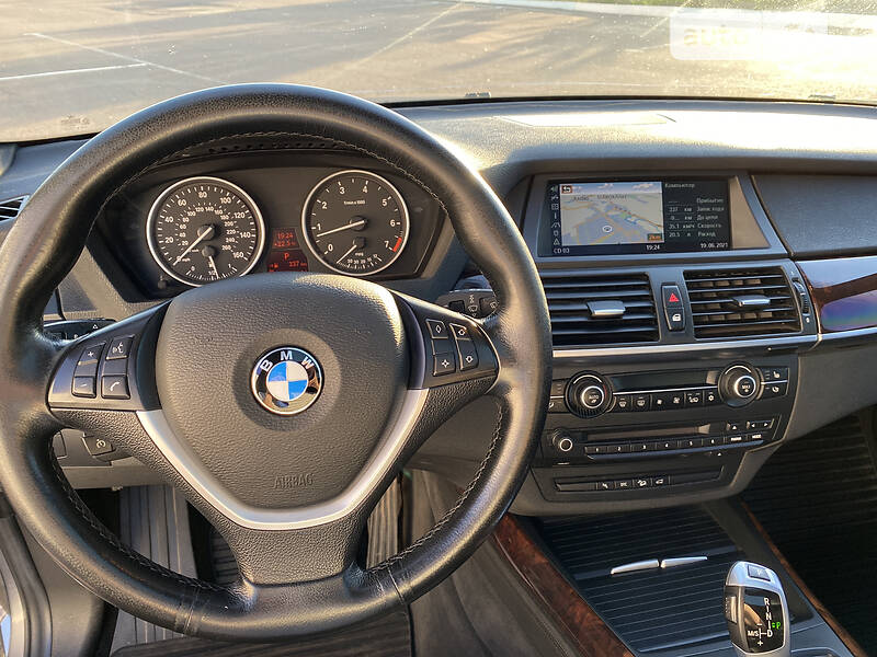 Внедорожник / Кроссовер BMW X5 2008 в Краматорске