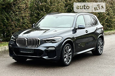 BMW X5 2019