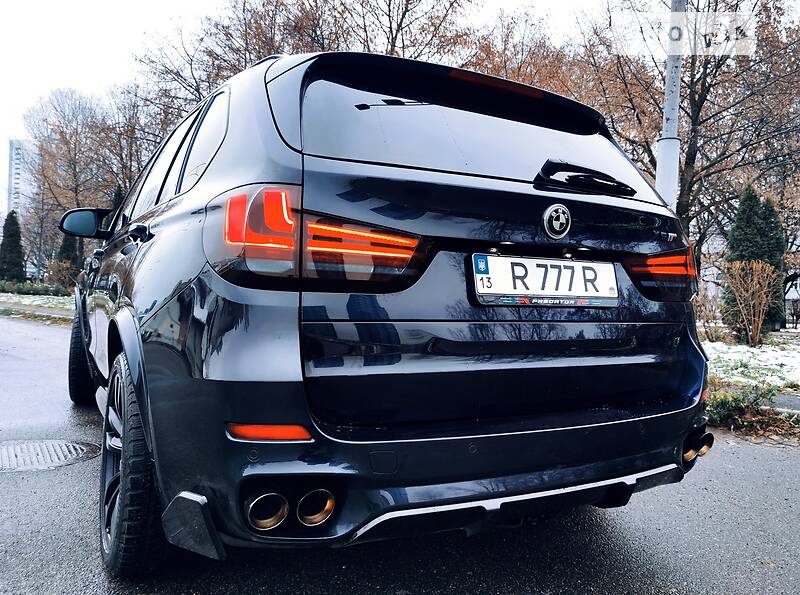 Позашляховик / Кросовер BMW X5 2014 в Києві