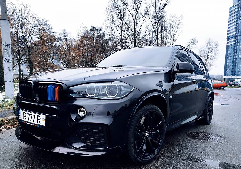 Позашляховик / Кросовер BMW X5 2014 в Києві