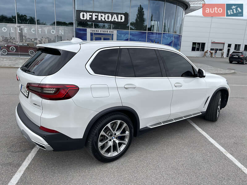 Внедорожник / Кроссовер BMW X5 2018 в Днепре