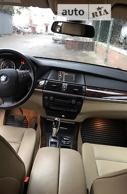 Позашляховик / Кросовер BMW X5 2011 в Мукачевому