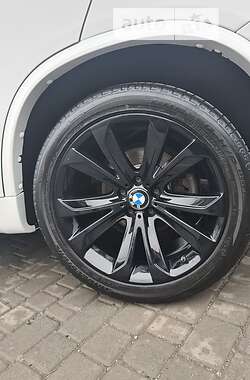 Позашляховик / Кросовер BMW X5 2016 в Вінниці