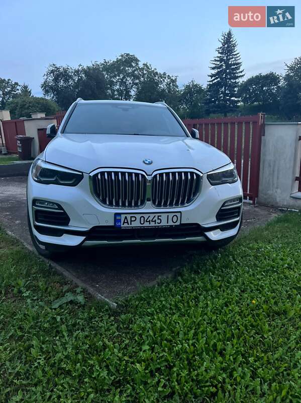 BMW X5 2021