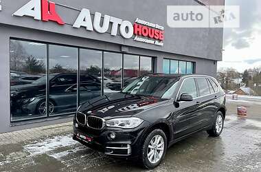 Позашляховик / Кросовер BMW X5 2015 в 