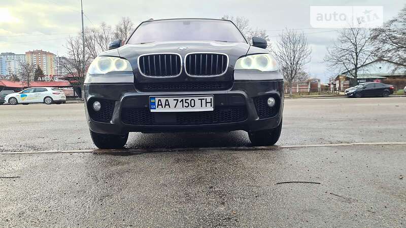 Внедорожник / Кроссовер BMW X5 2013 в Киеве