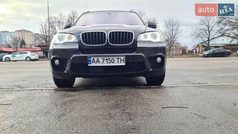 Внедорожник / Кроссовер BMW X5 2013 в Киеве