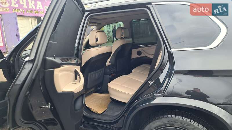 Внедорожник / Кроссовер BMW X5 2013 в Киеве