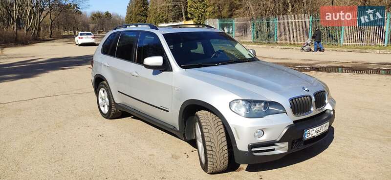 Внедорожник / Кроссовер BMW X5 2010 в Львове