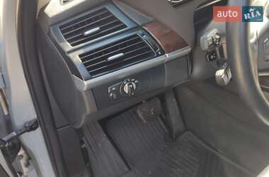 Внедорожник / Кроссовер BMW X5 2010 в Львове