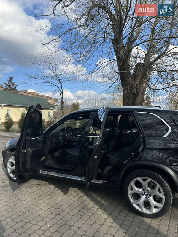 Позашляховик / Кросовер BMW X5 2008 в Острозі