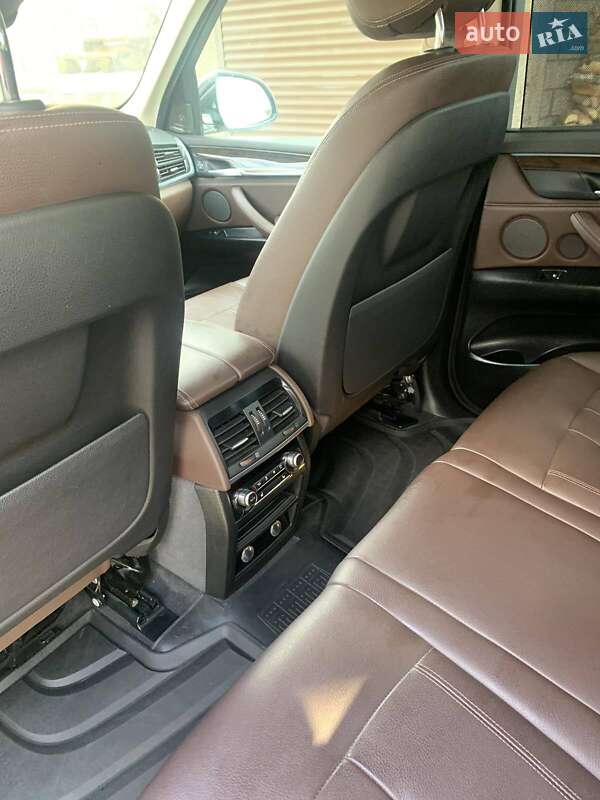 Внедорожник / Кроссовер BMW X5 2016 в Тернополе фото 21 Внедорожник / Кроссовер BMW X5 2016 в Тернополе