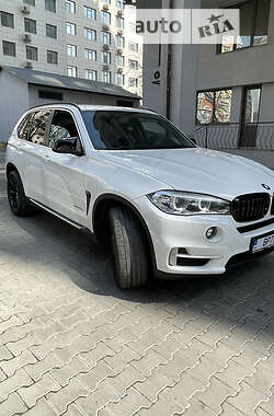 Внедорожник / Кроссовер BMW X5 2015 в Одессе