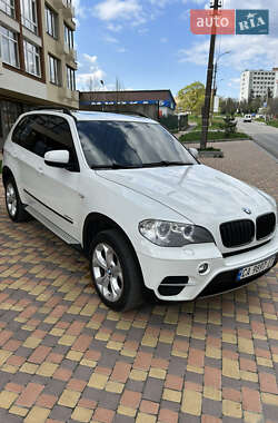 Внедорожник / Кроссовер BMW X5 2011 в Умани