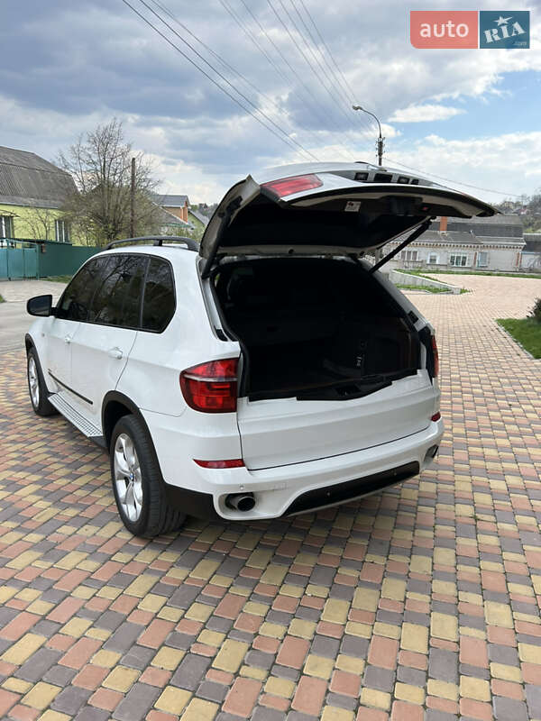 Внедорожник / Кроссовер BMW X5 2011 в Умани