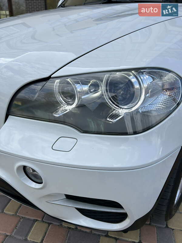 Внедорожник / Кроссовер BMW X5 2011 в Умани