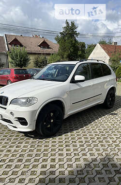 Внедорожник / Кроссовер BMW X5 2011 в Тячеве