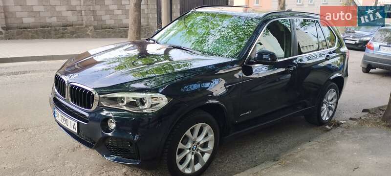 Позашляховик / Кросовер BMW X5 2016 в Рівному