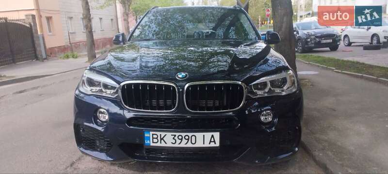 Позашляховик / Кросовер BMW X5 2016 в Рівному