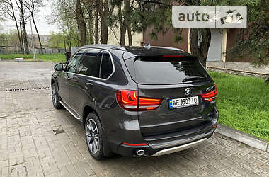 Внедорожник / Кроссовер BMW X5 2014 в 