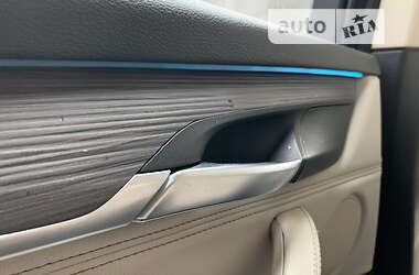 Внедорожник / Кроссовер BMW X5 2014 в 