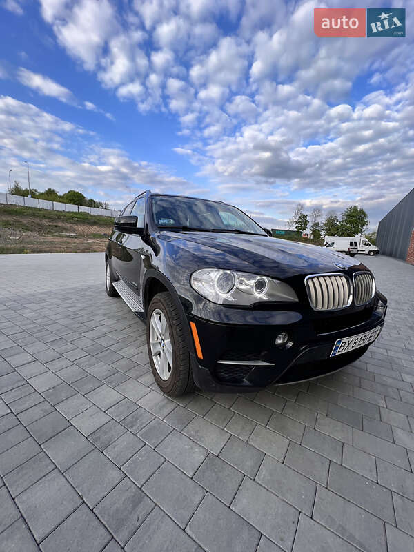 Внедорожник / Кроссовер BMW X5 2012 в Хмельницком
