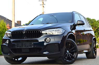 Позашляховик / Кросовер BMW X5 2017 в Рівному
