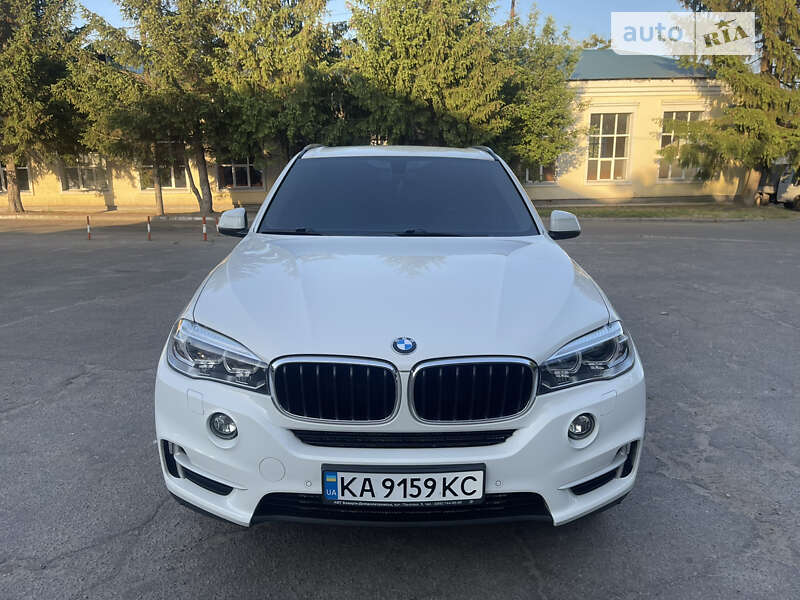 Внедорожник / Кроссовер BMW X5 2016 в Киеве