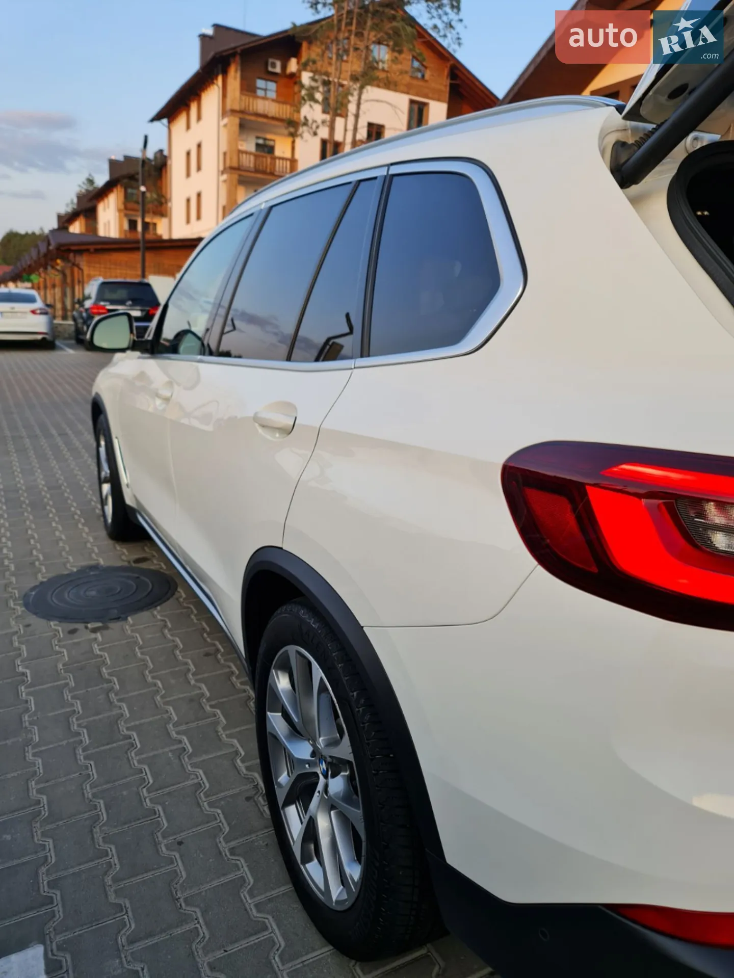 2020 BMW X5 - мініатюра 16