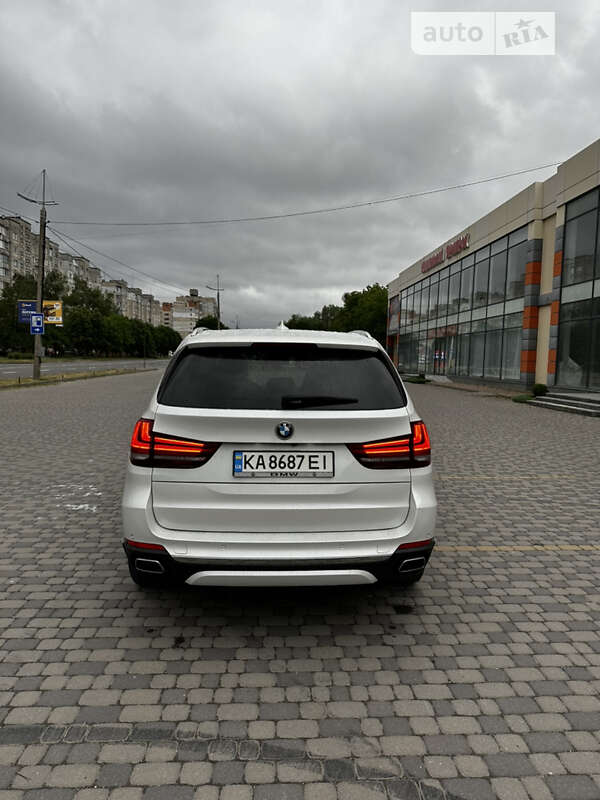 Позашляховик / Кросовер BMW X5 2017 в Києві