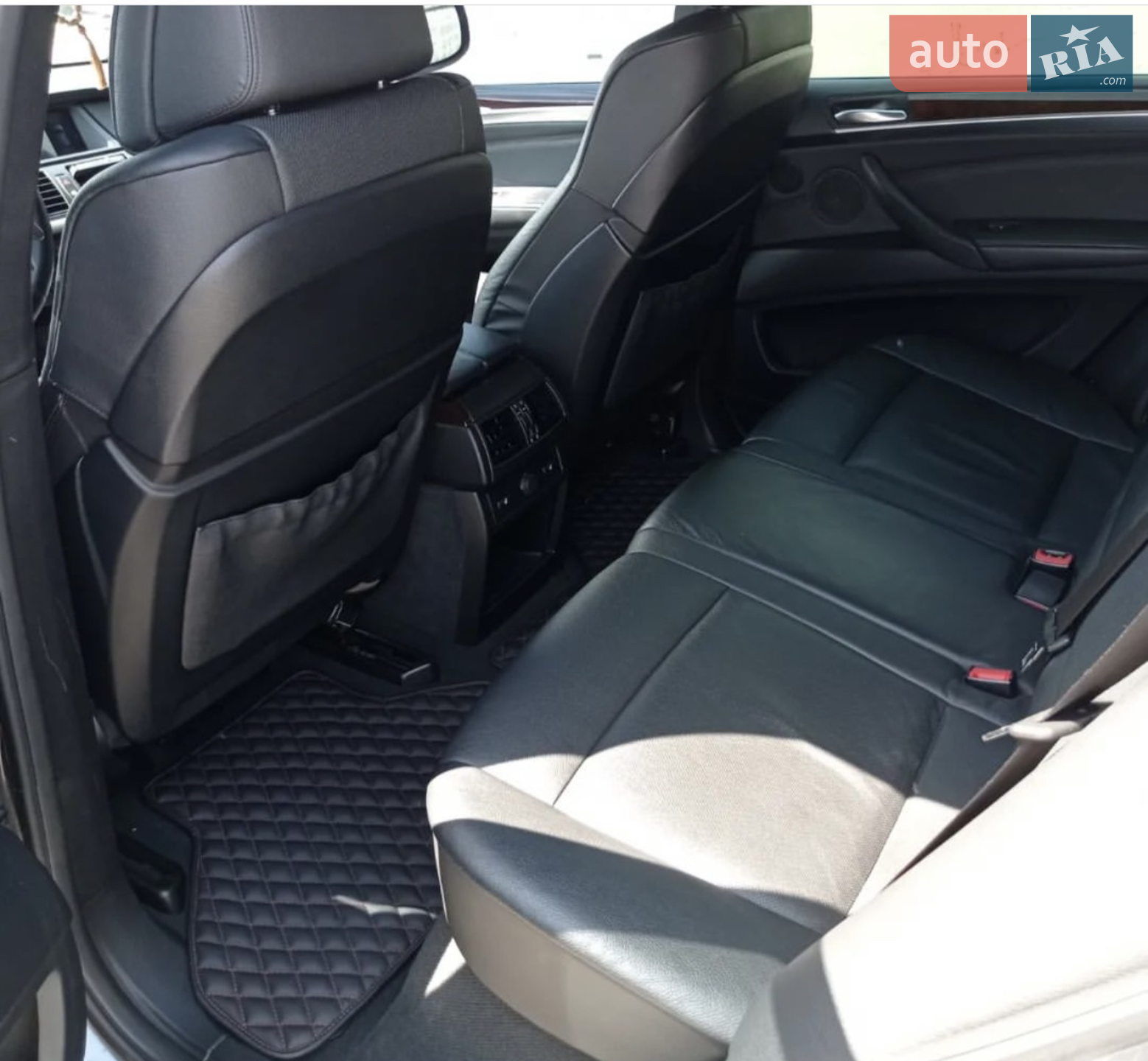 2010 BMW X5 - мініатюра 12