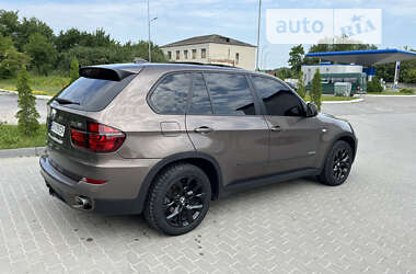 Внедорожник / Кроссовер BMW X5 2010 в Гусятине