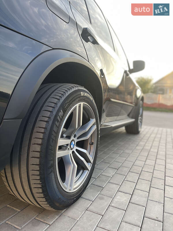 Внедорожник / Кроссовер BMW X5 2011 в Луцке