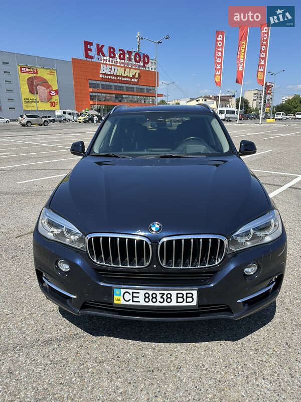 Внедорожник / Кроссовер BMW X5 2014 в Черновцах