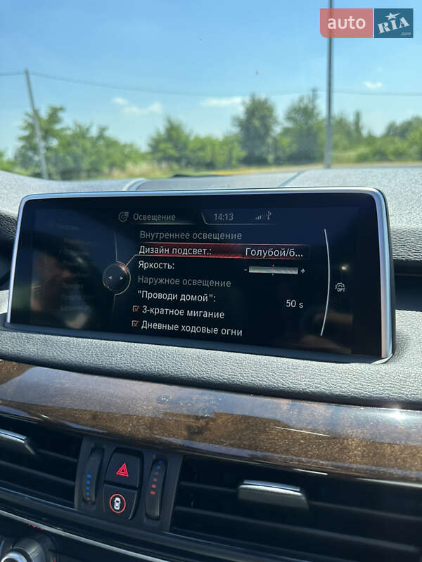 Внедорожник / Кроссовер BMW X5 2014 в Черновцах