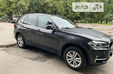 Позашляховик / Кросовер BMW X5 2015 в 