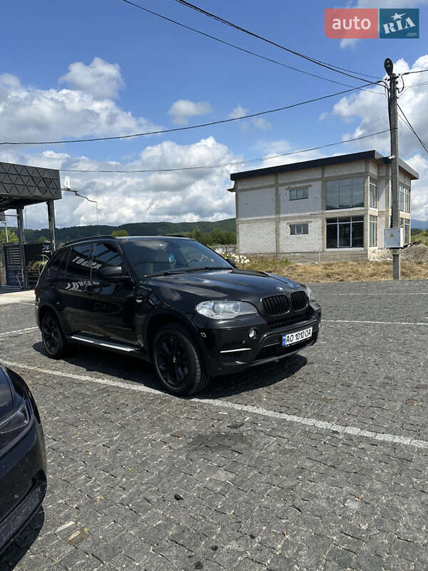 Позашляховик / Кросовер BMW X5 2012 в Львові