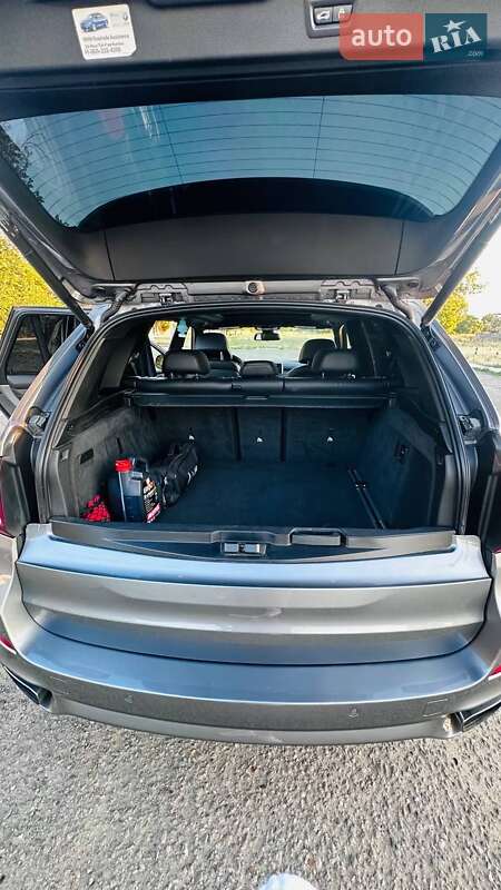 Внедорожник / Кроссовер BMW X5 2014 в Белгороде-Днестровском