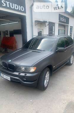 Внедорожник / Кроссовер BMW X5 2002 в Харькове