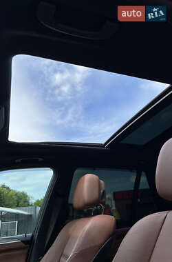Внедорожник / Кроссовер BMW X5 2012 в 